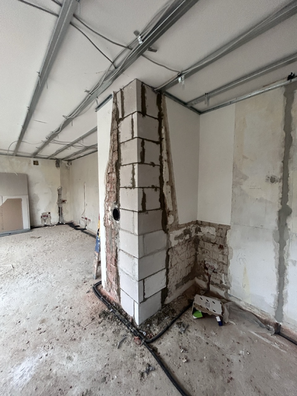 Wohnbau Kraus EFH Sanierung Wohnhaus und Außenanlage Nachher 10