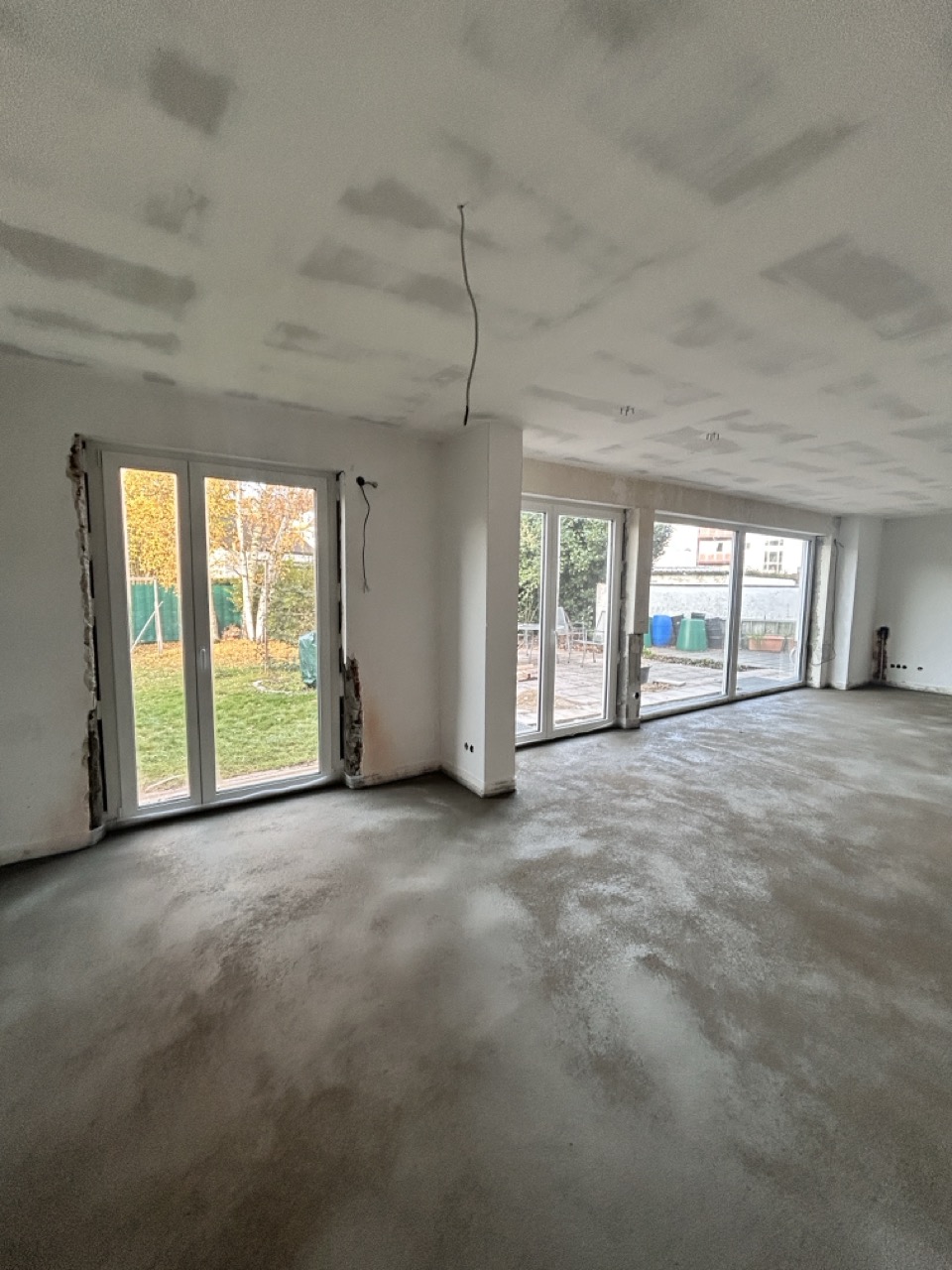 Wohnbau Kraus EFH Sanierung Wohnhaus und Außenanlage Nachher 13