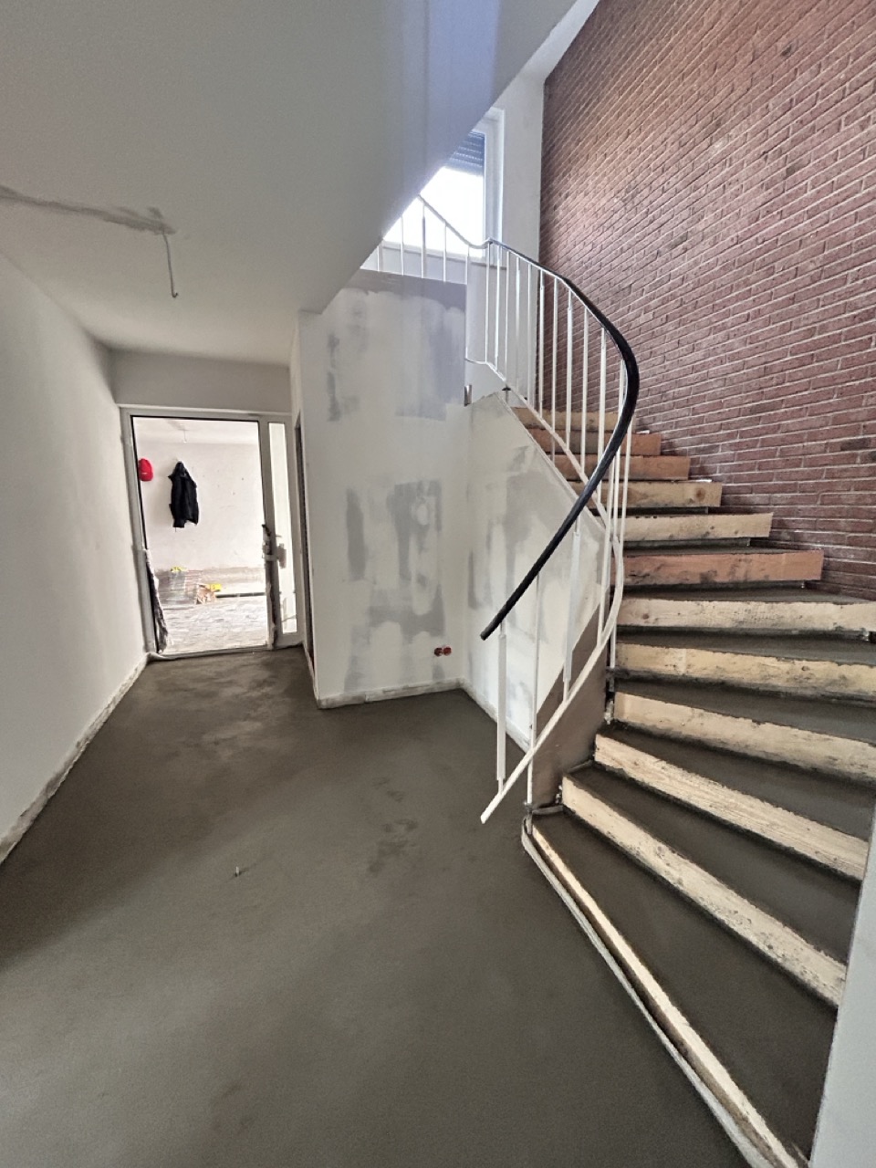 Wohnbau Kraus EFH Sanierung Wohnhaus und Außenanlage Nachher 18