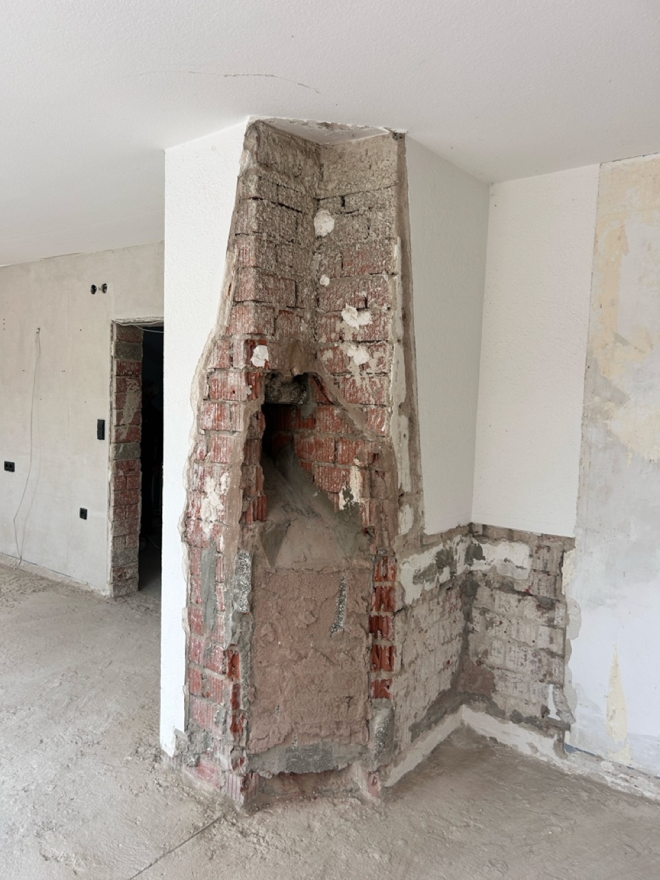 Wohnbau Kraus EFH Sanierung Wohnhaus und Außenanlage Vorher 11