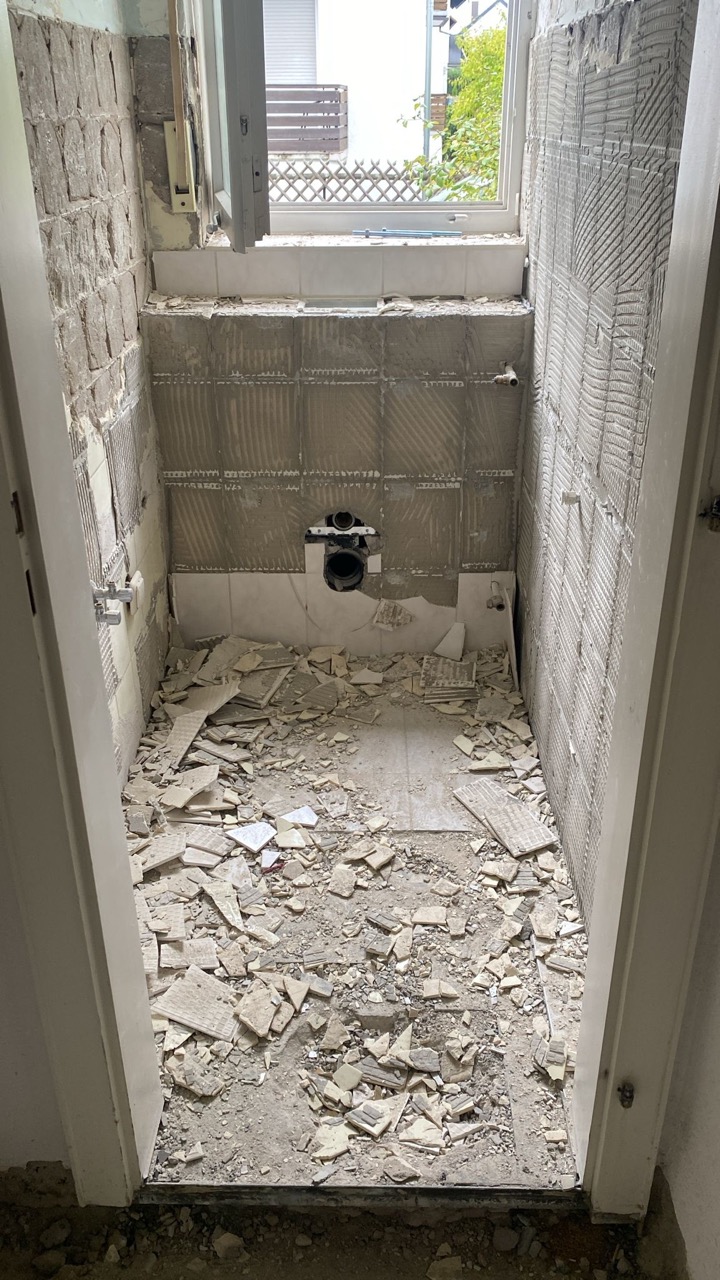 Wohnbau Kraus EFH Sanierung Wohnhaus und Außenanlage Vorher 12